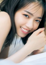 西野七瀬 ナチュラルメイクで自然な笑顔 Whitegraph 先行公開 Oricon News