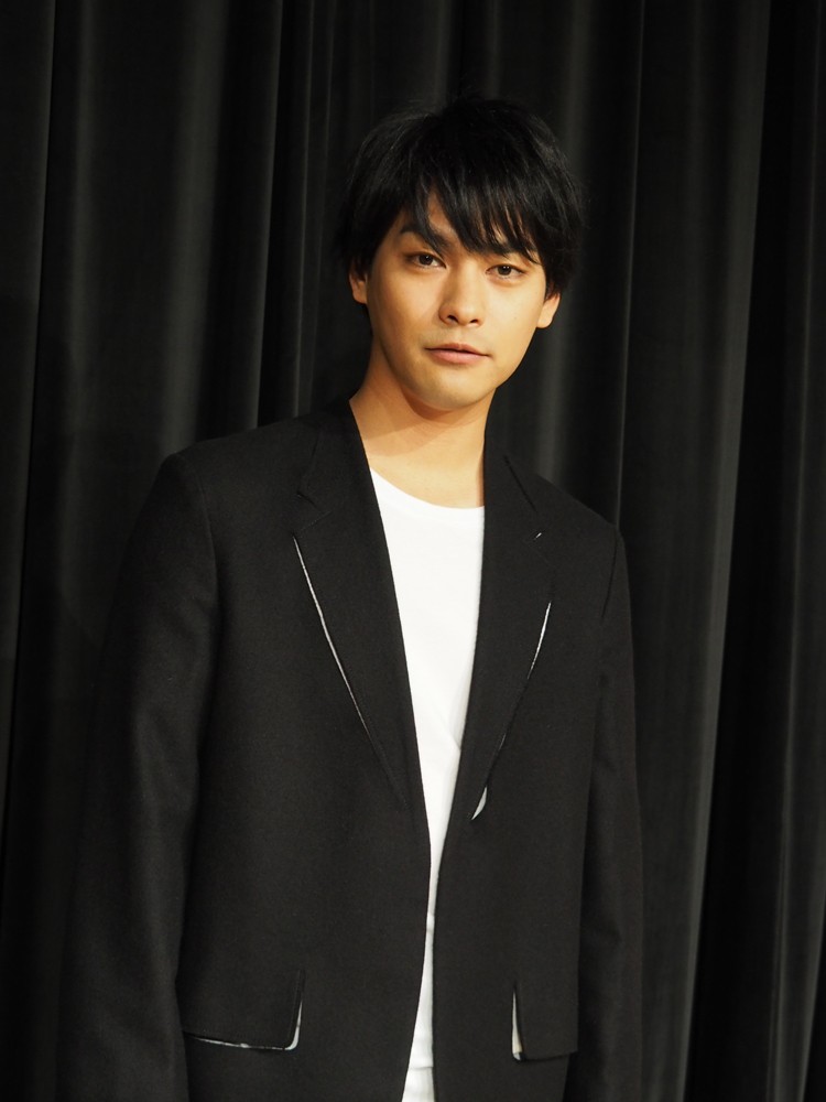 柳楽優弥、初のパーソナルブック発売を発表「素の自分を100％出す