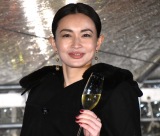 ���J�싞�q �g���l�ԃ����K�h�f�[�g�́u�������Ă������������v 