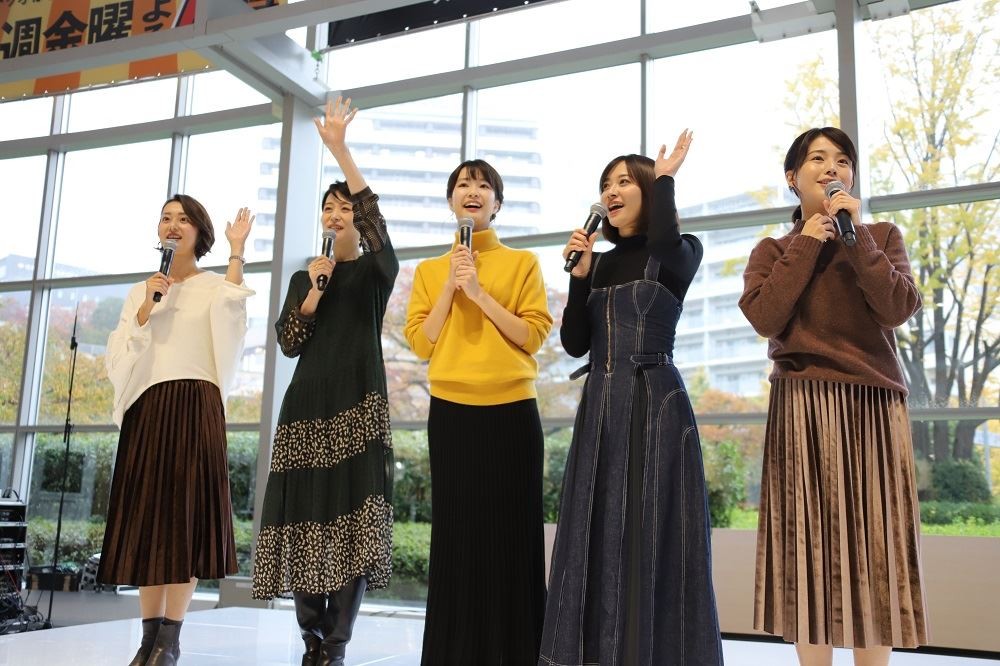 画像・写真 | テレ朝女性アナウンサー、カレンダーをPR 本間アナ