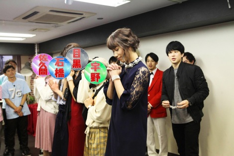 関ジャニ 横山裕 Snowman 若手芸人のハイレベル女装に興奮 めっちゃかわいくないですか Oricon News