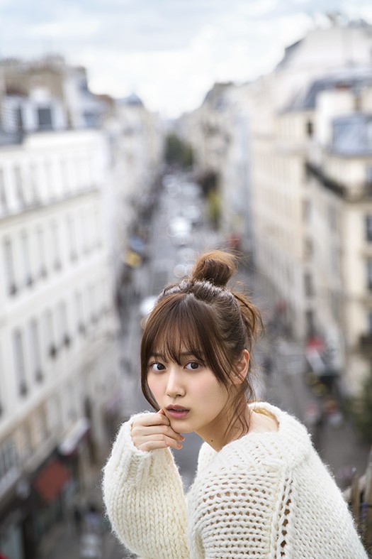 乃木フェス　山下美月ちゃん　ブランケット 画像・写真 | 乃木坂46・山下美月の写真集、初版14万部スタート