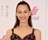 ������q�A�����Ŕ��Q�X�^�C����I�u�厩�R�̒��̃}�[���C�h�v�u�X�̗d���v 