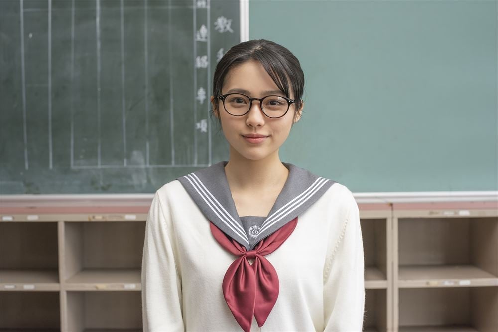 秋田汐梨、2020年に飛躍期待の新鋭女優 お嬢様ルックスが放つ