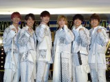 SixTONES�A�f�r���[��ڑO�ɂ䂩��̒n�Ŗ{����� �c���������t�̌��t�ɗ܂��炦�� 