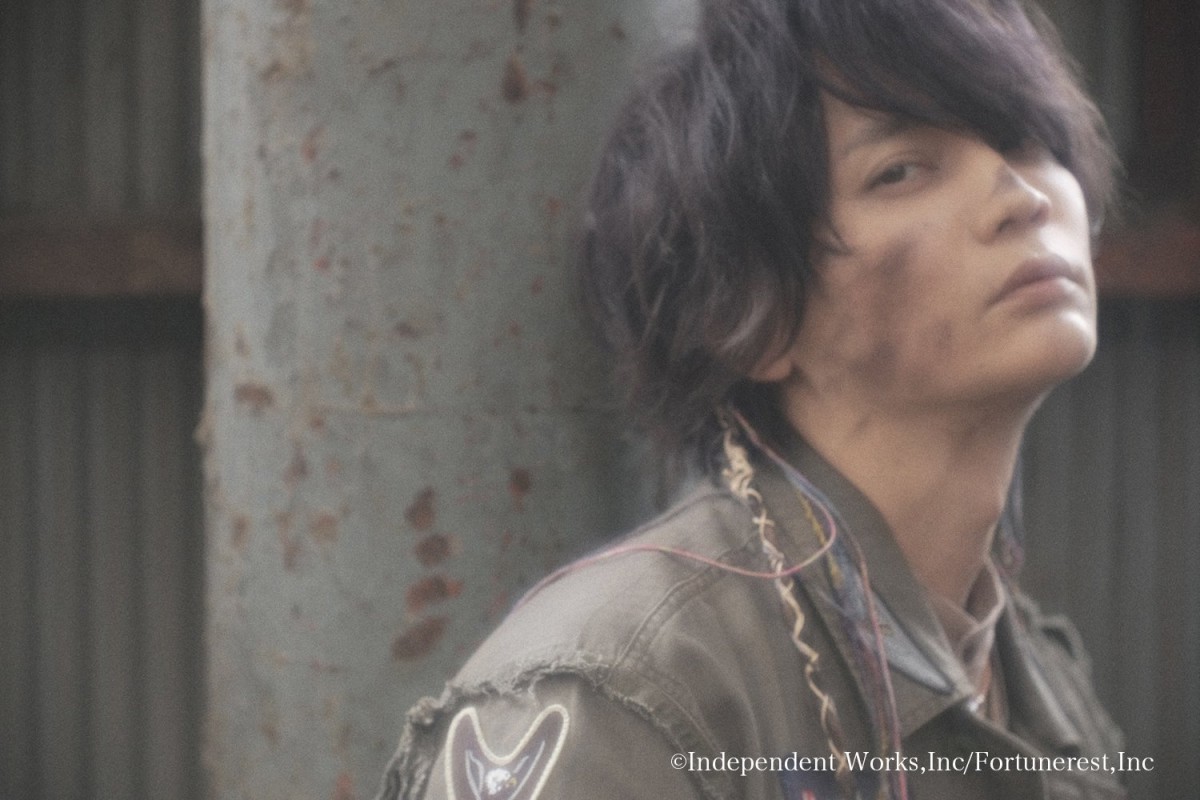 ヒプマイ』などで活躍の人気声優・浅沼晋太郎「写真集」4位 | オリコン