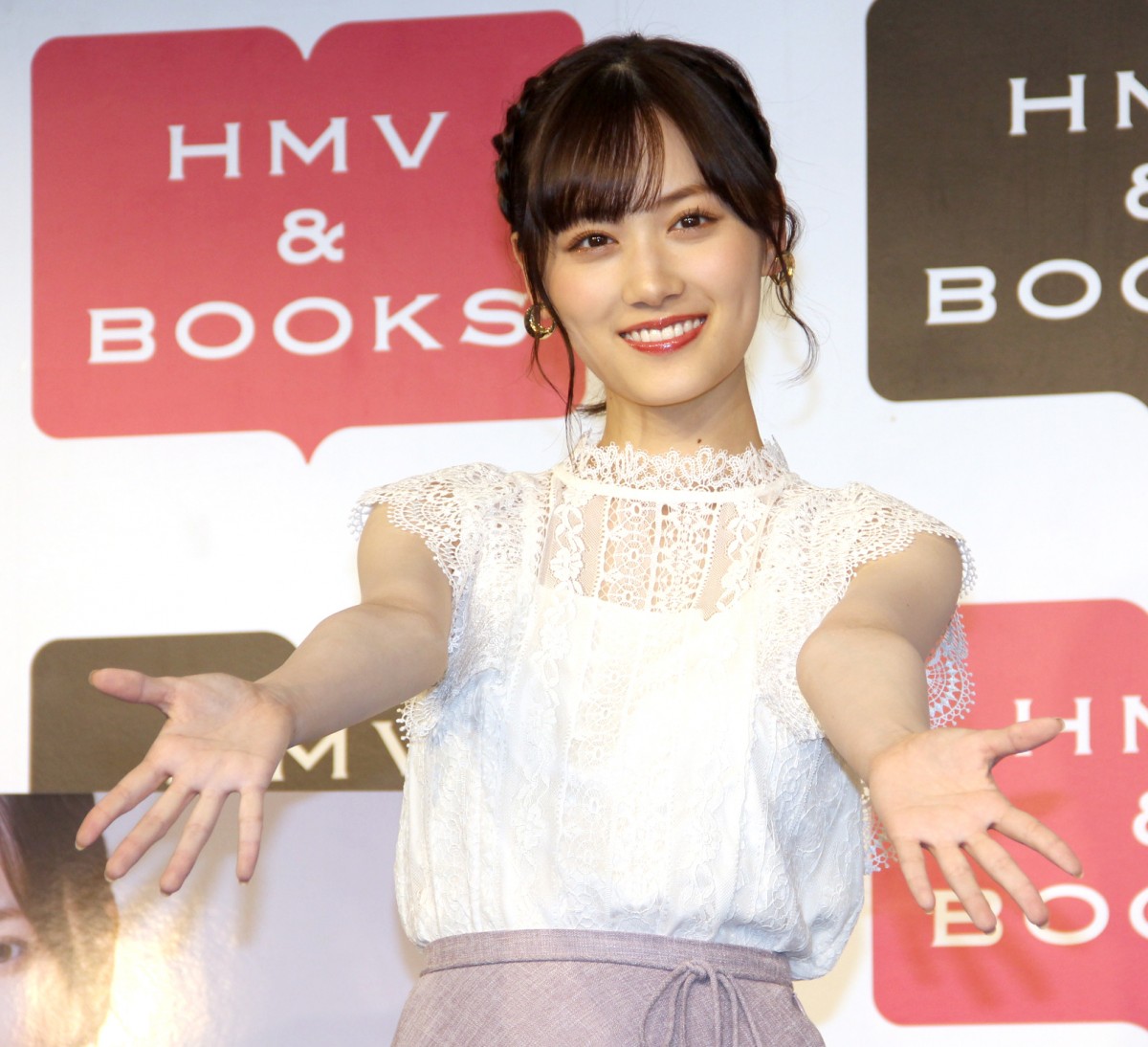 画像・写真 | 乃木坂46山下美月、毎日全裸で鏡を見て体調確認 初ビキニ