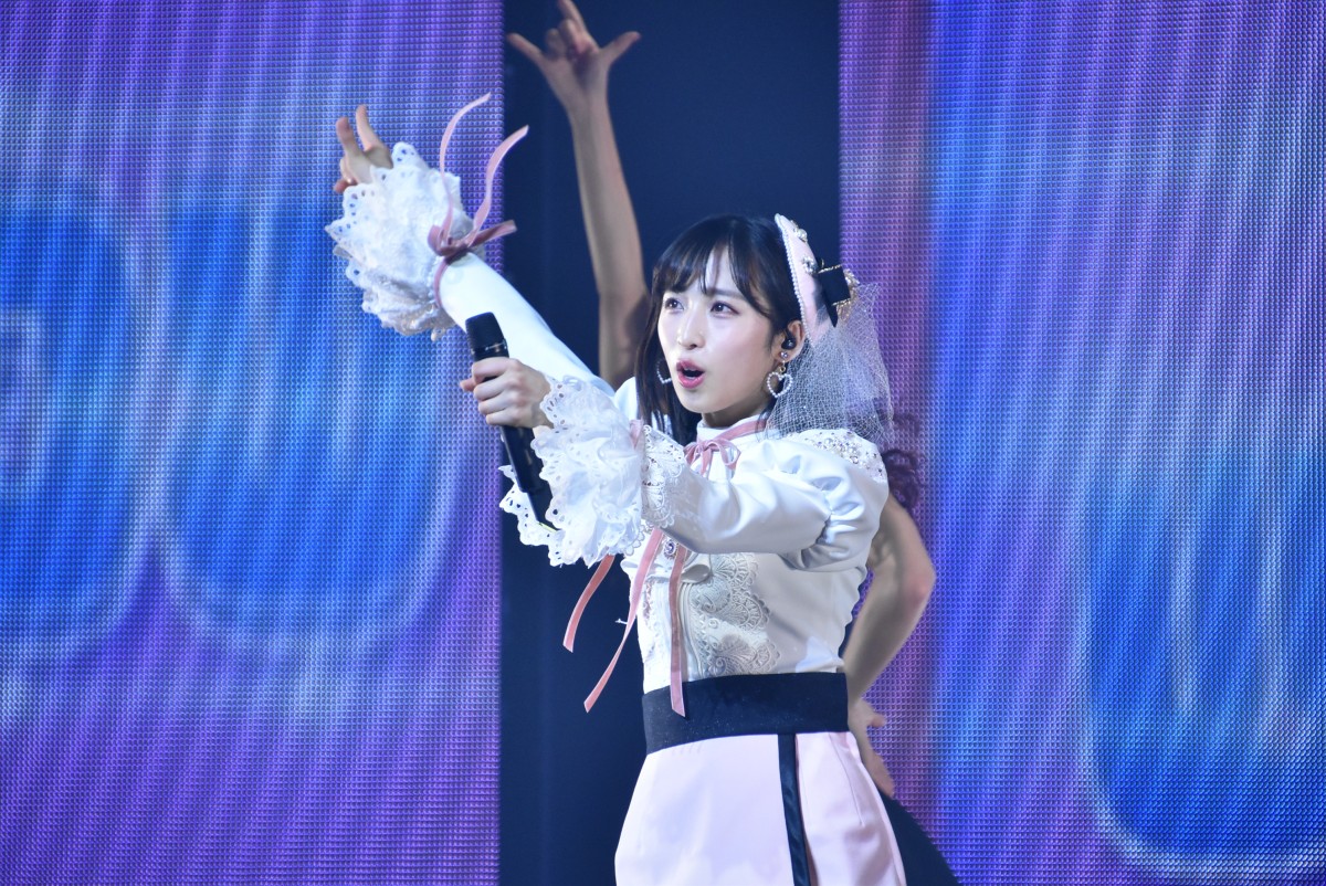 Amazon.co.jp: AKB48 Team 8 SOLO CONCERT