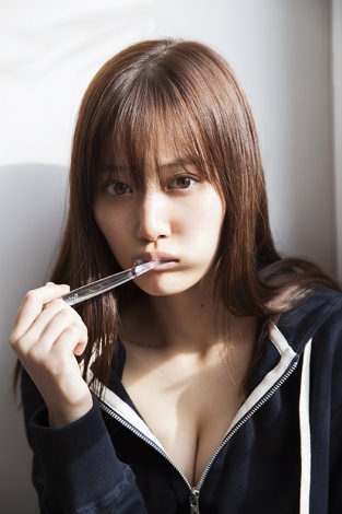 画像・写真 | 山下美月写真集『忘れられない人』4度目重版決定