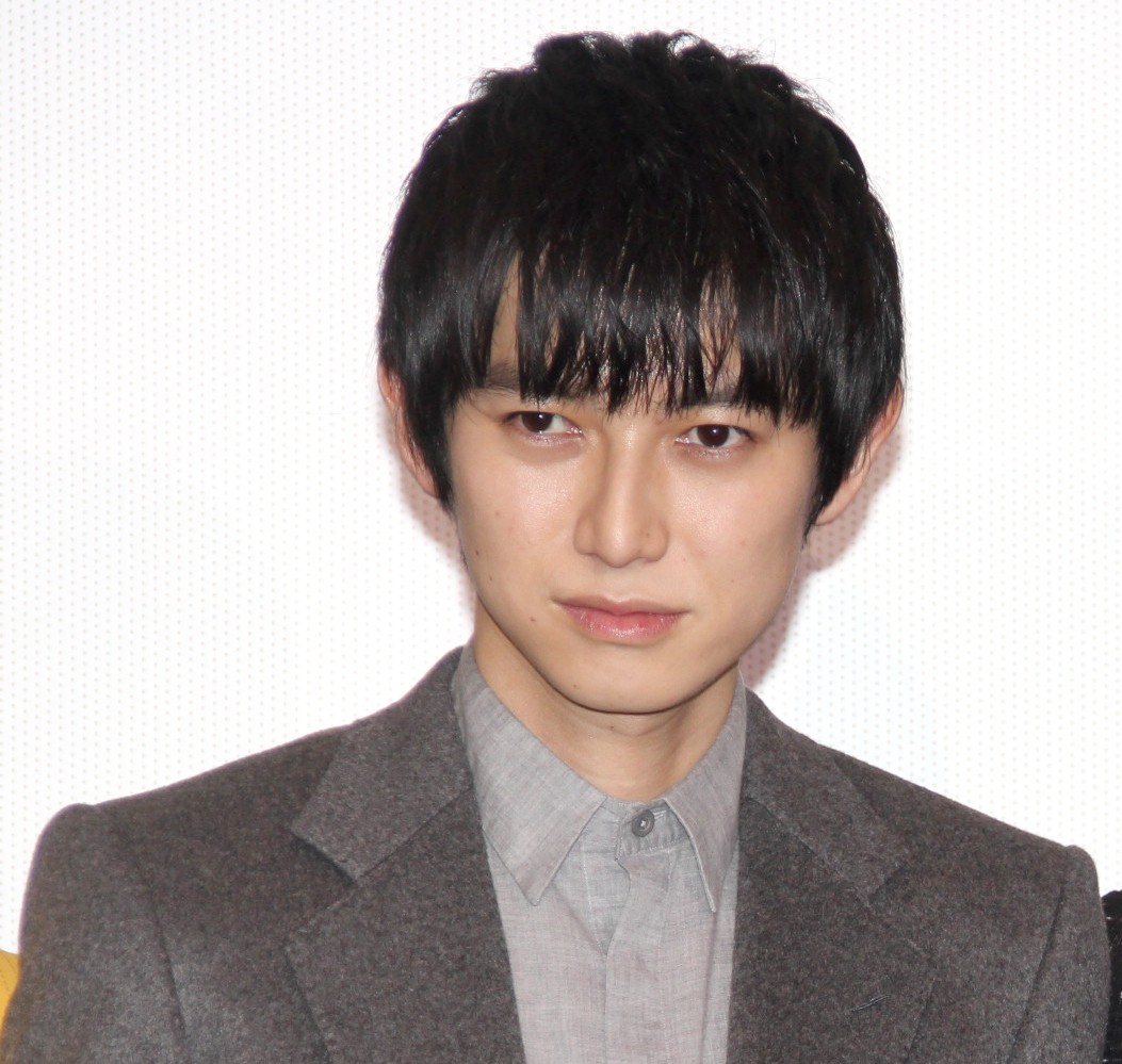 知世奏 画像・写真 | 本郷奏多、実写出演ゲームが安過ぎで心配「1900円で大丈夫？」 1枚目 | ORICON NEWS