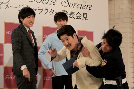 画像 写真 和牛 川西 ゲス記者の猛攻受ける Nhk Life 初出演 1枚目 Oricon News