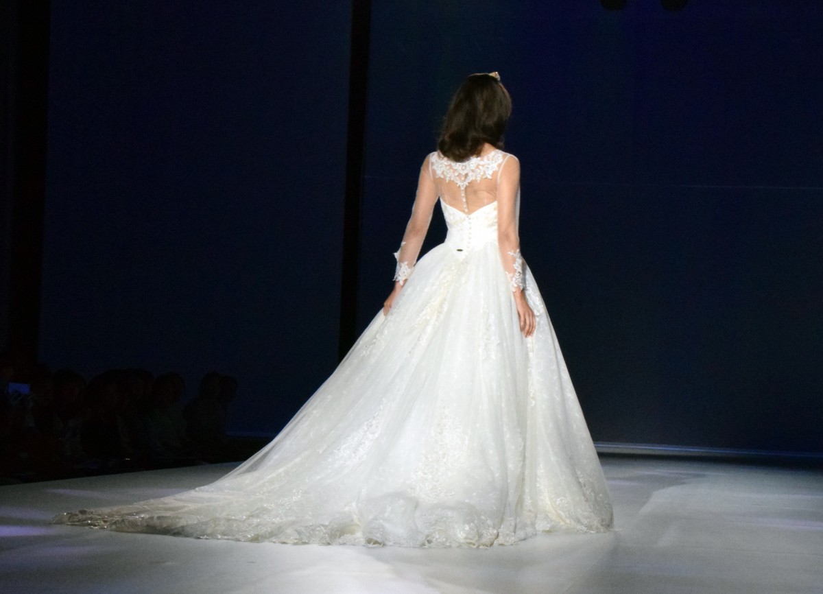 画像・写真 | 倉科カナ、公の場で初ウエディングドレス披露「結婚願望が上がります！」 45枚目 | ORICON NEWS