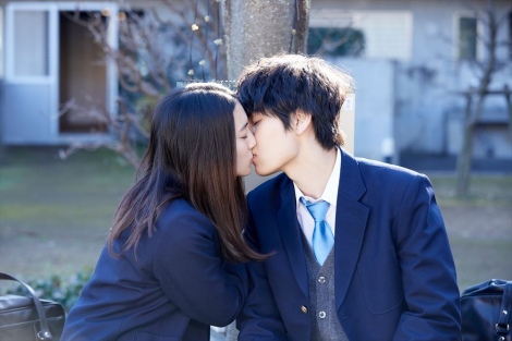 画像 写真 エモキュンなキスをもう一度 鈍色の箱の中で 48時間限定無料配信 1枚目 Oricon News