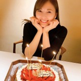 ���Ζ��߁g�ޏ����h���ӂ��_�V���b�g�Ŏʐ^�W50�����˔j�����j�� �t�@������̎^�̐� 