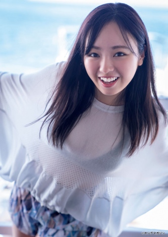 画像 写真 今泉佑唯 グアム撮り下ろしグラビアで魅せた大人の顔 キュートな笑顔 美脚も披露 1枚目 Oricon News