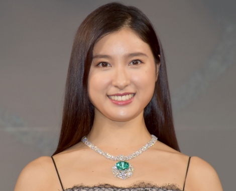 土屋太鳳 結婚指輪 ショットに反響 ドキッとした ついに かと Oricon News