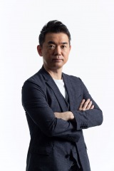 �����O�A���E���ތ㏉�̕񓹔ԑg���M�����[ ����͐V�^�R���i�̈�Õ����@�𓢘_ 