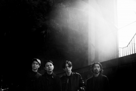 �V�ȁuChain Reaction�vMV�����J����Attractions 