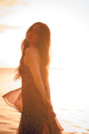 KARA 『HARA+times』「Alohara」フォトブック+ネイルハラ KARA 『HARA+times』「Alohara」フォトブック+ネイルハラ
