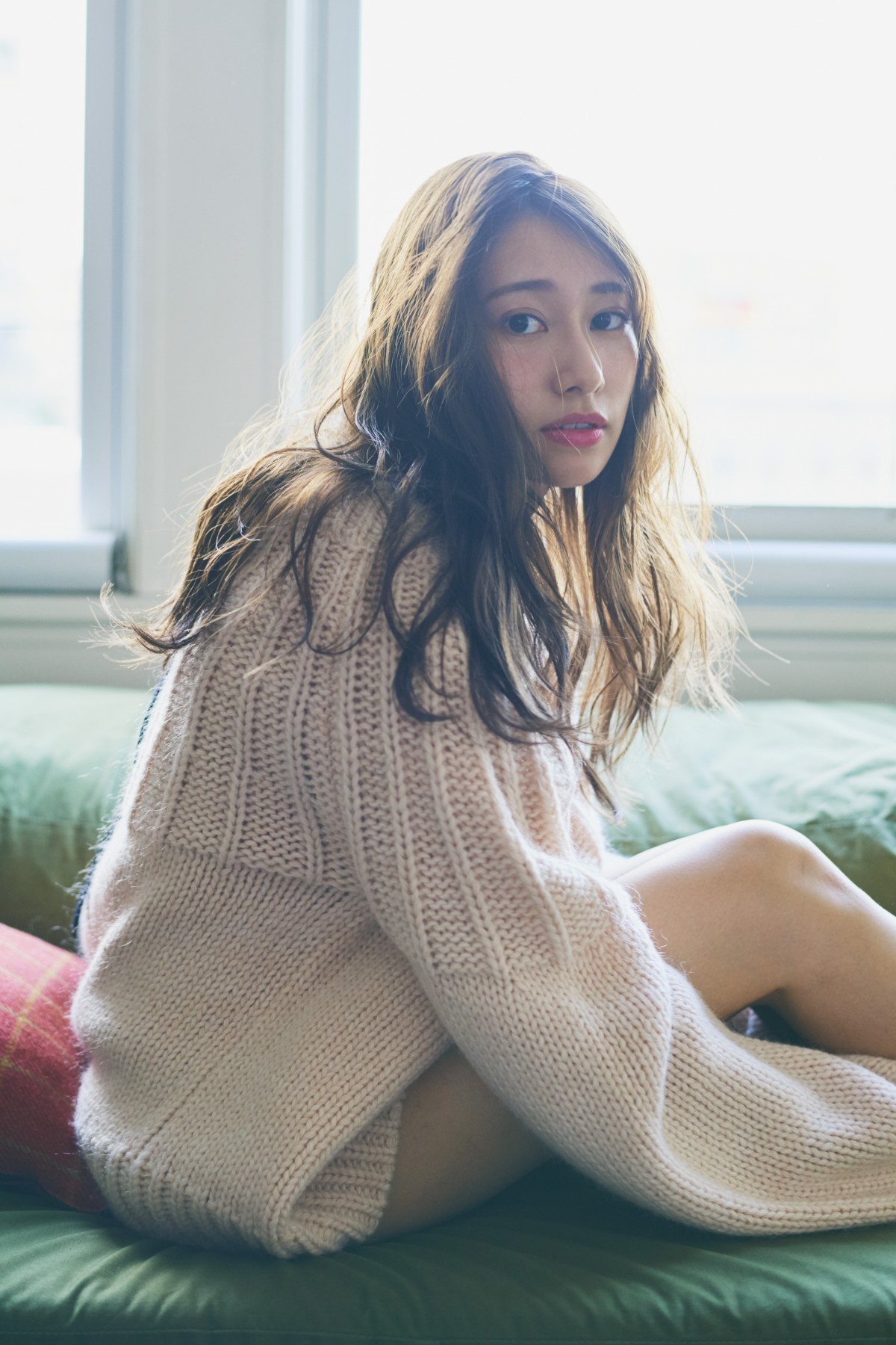 画像・写真 | 桜井玲香“大人セクシー”ランジェリーカット解禁「とても