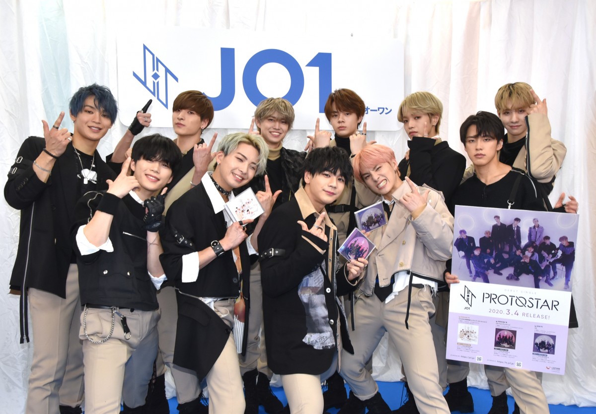 fr[VOuPROTOSTARvLOzMމɏoȂJO1(O񍶂)ؑSĖAK@AꐬA쐼A͖쏃A(񍶂)oߏ鏧AɊCAڕPAߖ[A啽ːAi (C)ORICON NewS inc. 