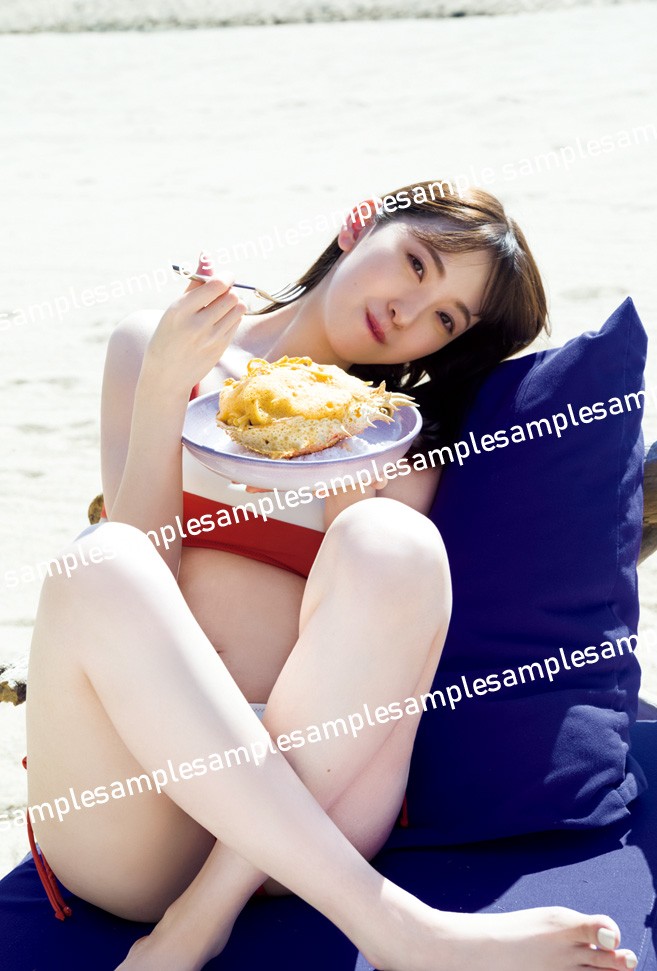 画像・写真 | 乃木坂46堀未央奈「写真集」初登場1位 ランジェリー姿で