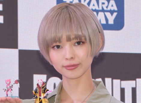 画像 写真 最上もが 絶対領域あらわなca風コスプレ姿披露 美しいの極み 鳥肌立ちました 3枚目 Oricon News