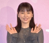 ���V�܂��݁A�v�X�̌��̏�ŏΊ�e����u���ꂵ���v �������ߑ��Ŗ��� 