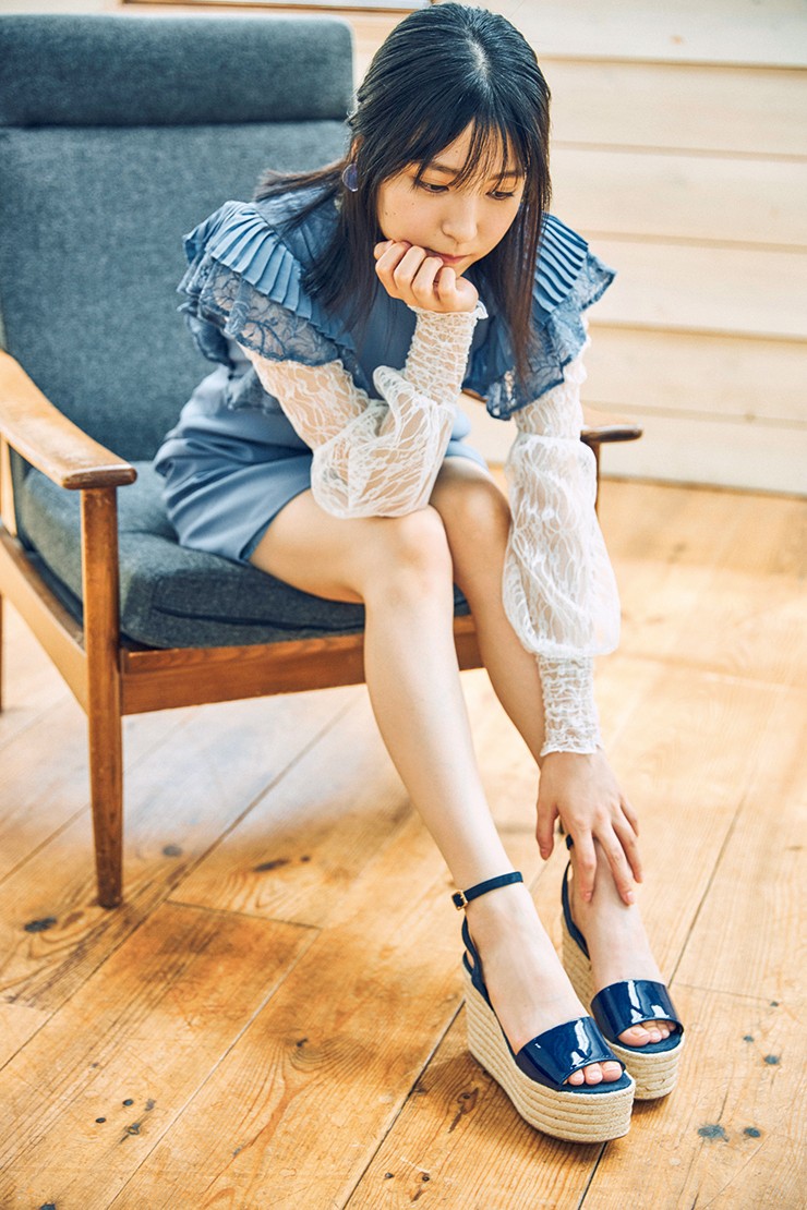 画像・写真 | 乃木坂46・早川聖来、雨のなかで見せるキュートスマイル