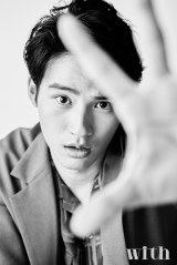 ���c���j�u�����͂Ȃ񂾂����܂��΂��܂����i�΁j�v�@���������p��1�N���Ԃ�wwith�x�M�� 