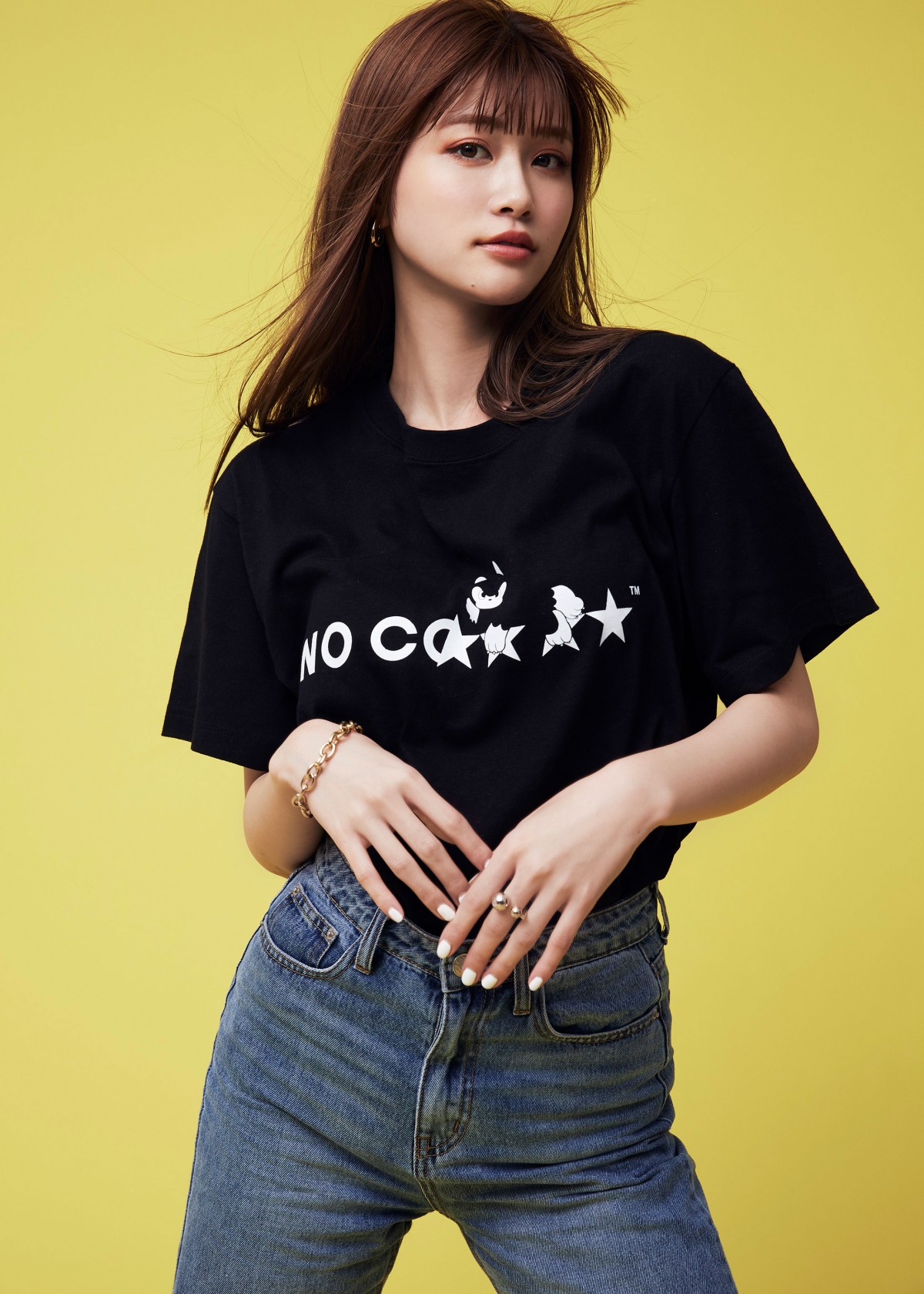 めるる めるる、超ミニ丈ドレスで美太もも見せ：マイナビ TGC 2023 A／W