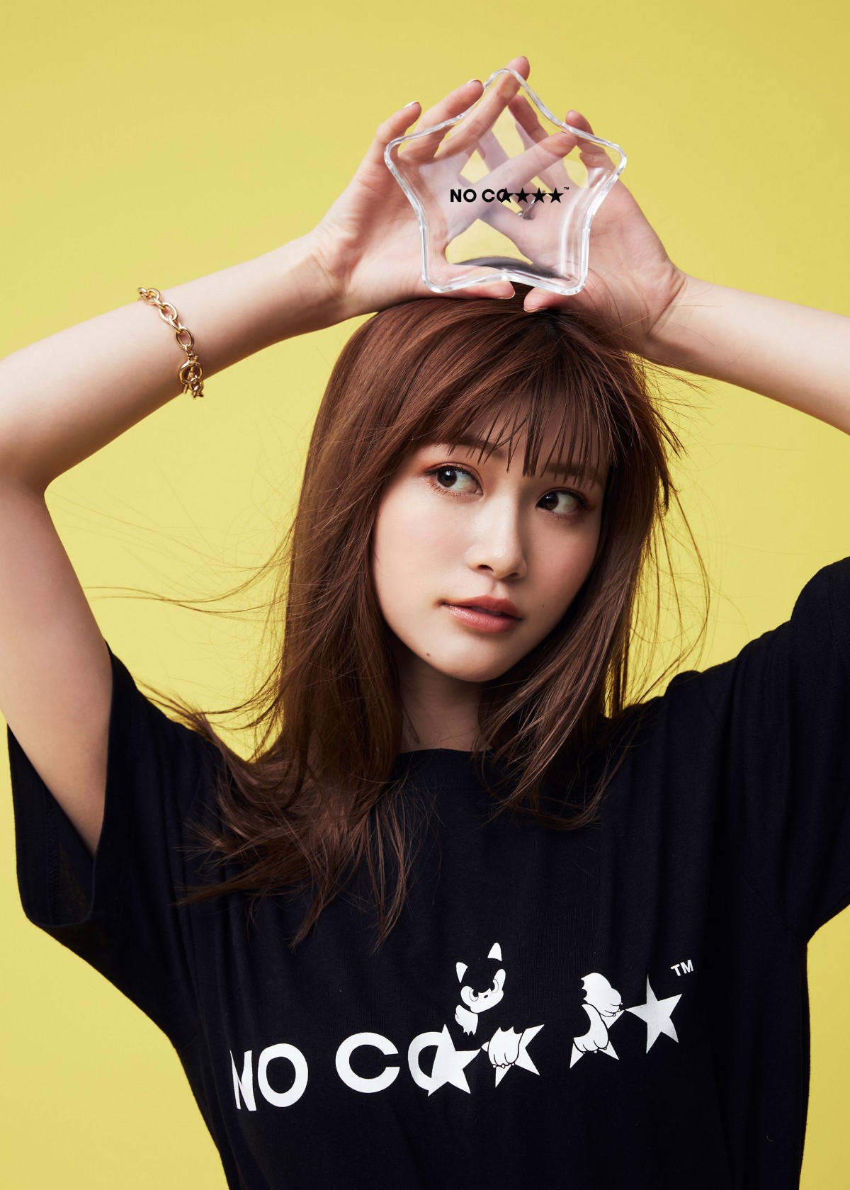 画像・写真 | “めるる”生見愛瑠、人気コーヒーショップ新作Tシャツの