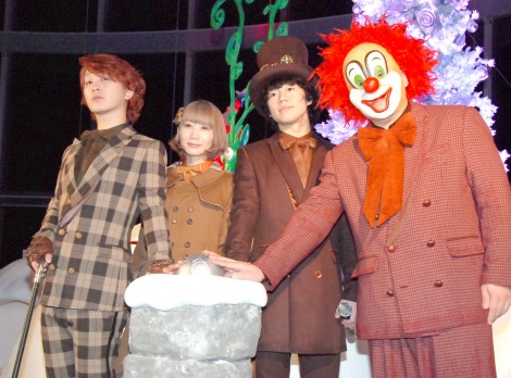 SEKAI NO OWARI（左から）Fukase、Saori、Nakajin、DJ LOVE （C）ORICON NewS inc. 