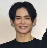 �匴�O�m�A�V�^�R���i�����@�N���X�^�[�����̕���wTHE��JINRO�x�o�� 