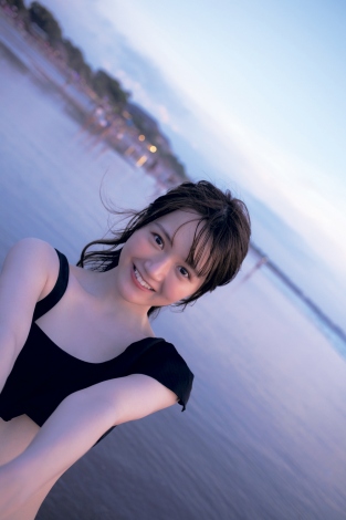 画像 写真 尾崎由香 海外プールで足がつかず 下着初挑戦の写真集イベント開催 2枚目 Oricon News