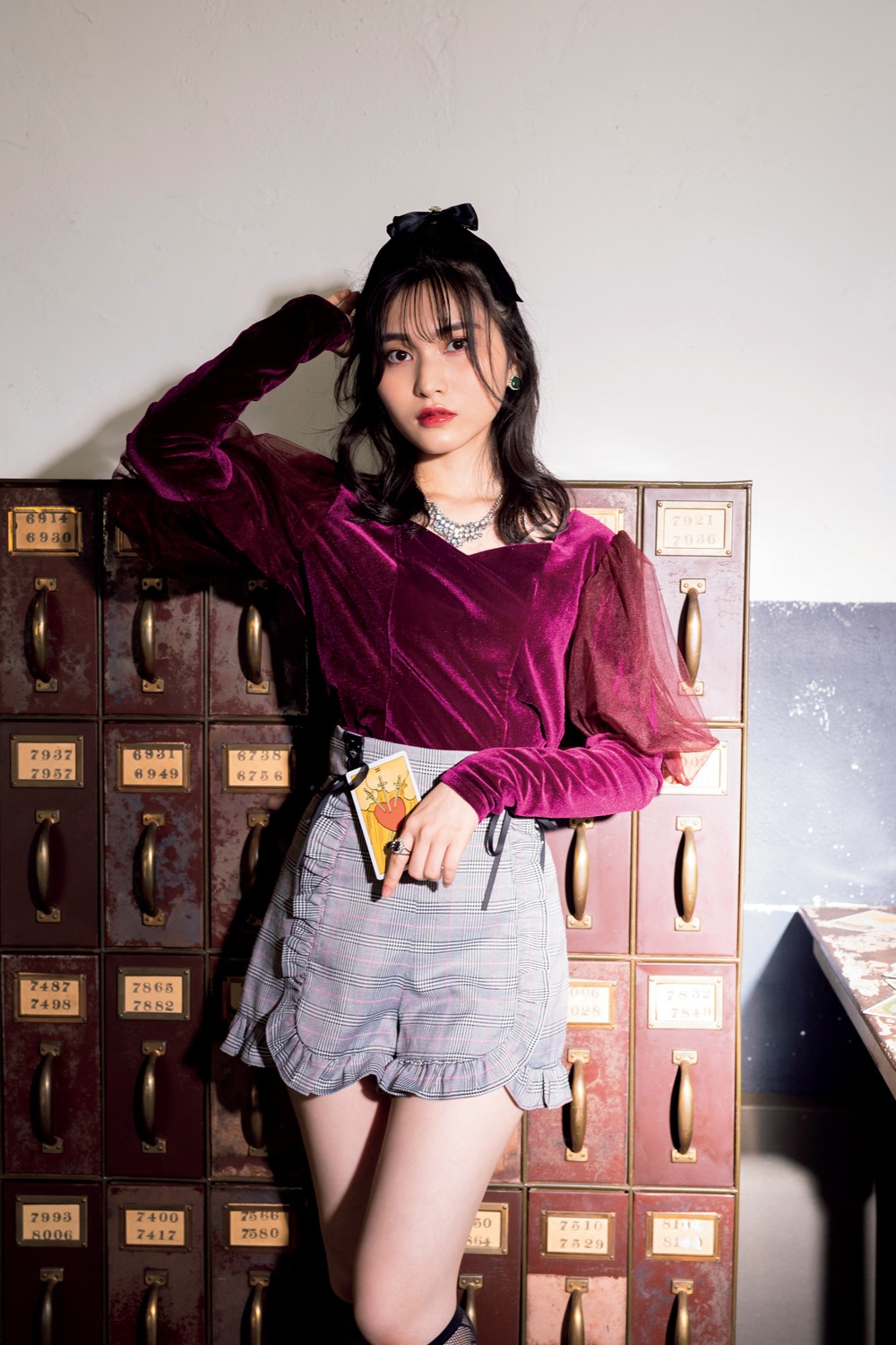 画像・写真 | AKB48・福岡聖菜“ダークサイド系女王”なりきりグラビア