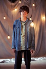 ���D�E�����x�l�A�A�[�e�B�X�g�f�r���[ �w�u���b�N�N���[�o�[�xED�ȒS���Łu����Ԃ���悤�Ɂv 