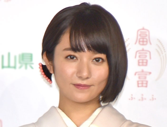 木村文乃、美脚あらわな水中ショット「まさにマーメイド！」「美しい