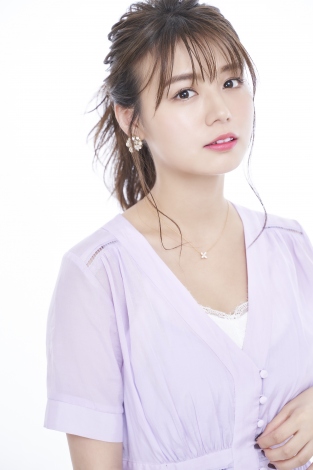 井口綾子 AbemaTV 直筆サイン入りチェキ 画像・写真 | “モッツァレラボディ”井口綾子、初ランジェリー撮影挑戦