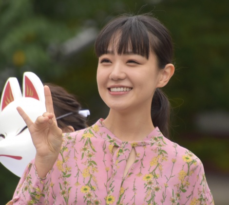 奈緒の画像・写真 | 松本穂香＆奈緒、得意料理トークで笑顔 関西