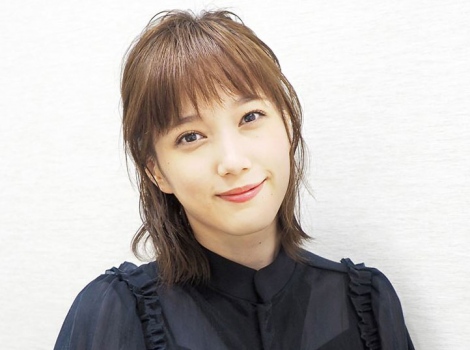 本田翼 スヌーピーに 変身 可愛さのレベルが違いすぎる 年可愛い大賞決定 Oricon News