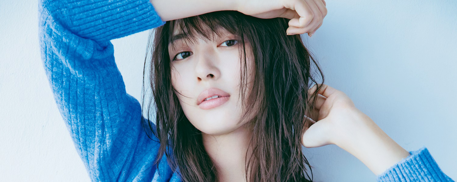 内田理央さん着用SeaRoomlynn ブークレシアーFrillオフショルニット