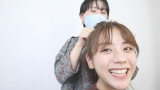 公式YouTube チャンネル『あすかさんち。』よりルーティン撮影中の貴島明日香 