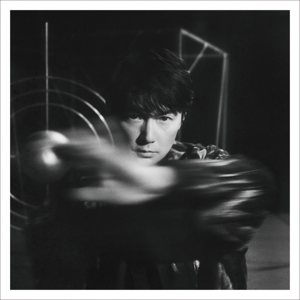 福山雅治、30周年記念の新作名は亡き父の名『AKIRA』 「やっと書き出す