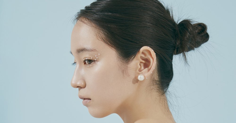 吉岡里帆、2年ぶり写真集発売 「言葉だけでは伝えられない色々」を