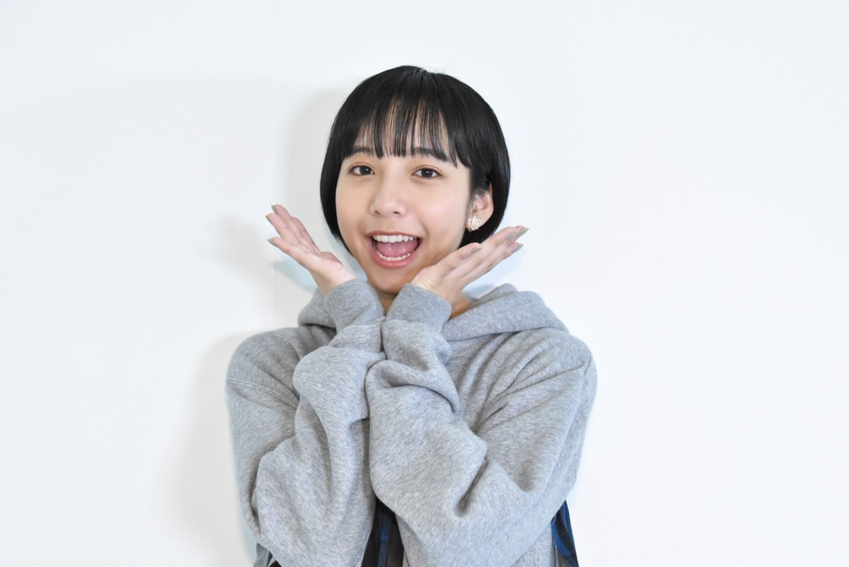 山之内すず】サイン チェキ タレント 芸能人 非売品 当選品 写真 直筆