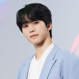 JO1 1st�A���o���wThe STAR�x�l�A�[�e�B�X�g�ʐ^�E�ؑS�Ė�iC�jLAPONE ENTERTAINMENT 