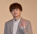 ���_�����̎剉�f���GENERATIONS�����o�[�����u���ɏ��X���c�v 