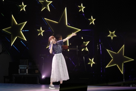画像 写真 水瀬いのり 歌手デビュー5周年ライブで涙 人生見つめ直した1年 ファンの応援 恋しいなぁ 10枚目 Oricon News