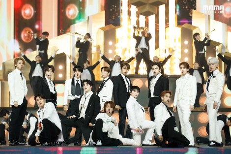 w2020 Mnet ASIAN MUSIC AWARDSxɓoꂵSEVENTEEN(C) CJ ENM Co., Ltd, All Rights Reserved. 
